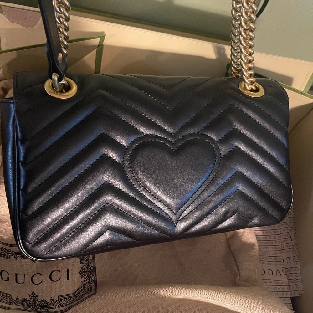 Gucci Marmont Medium(SOLD) - Picture 4 of 8